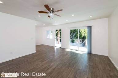 Main picture of 161 D Ave