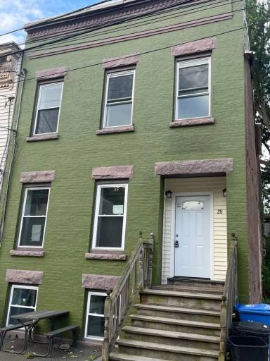 Main picture of 28 Albany St