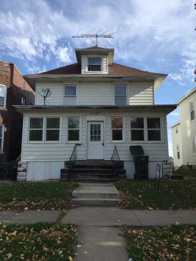 Main picture of 715 1/2 South St