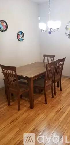 Main picture of 2404 N Florida Ave