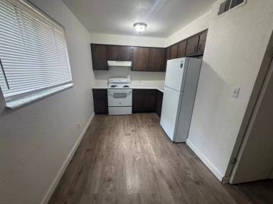 Main picture of 1451 Pineville Rd