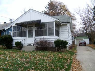 Main picture of 2034 Edgewood Ave NE