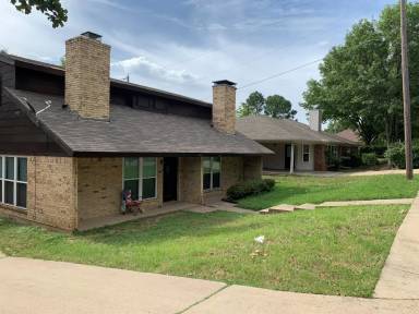 Main picture of 625 Cousins Ln