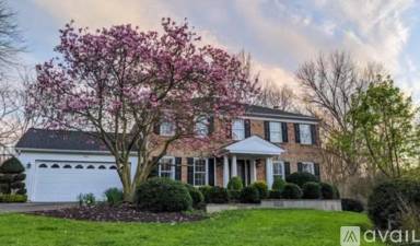 Main picture of 9963 Meadowlark Rd