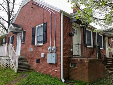Main picture of 420 N Hyde Park Ave