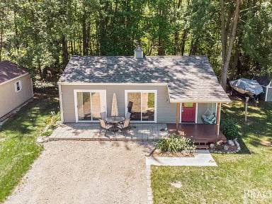 Main picture of 12529 Terry Ave