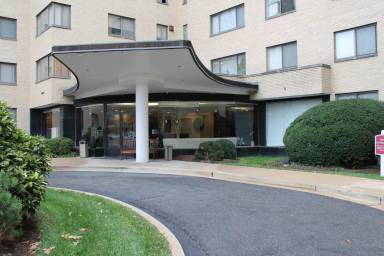 Main picture of Wilshire Park Condos