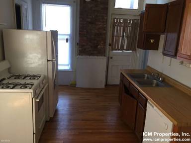 Main picture of 1206 W Wrightwood Ave & 2610 N Racine Ave Apartments