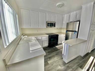 Main picture of 1443 1445 Hornbend St