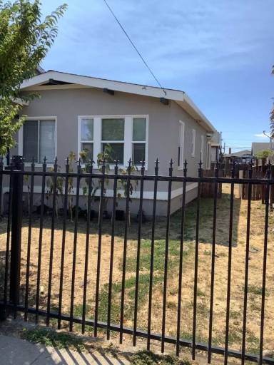 Main picture of 611 20th St