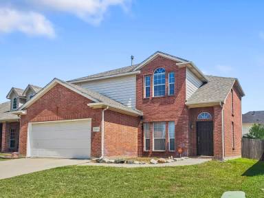 Main picture of 2117 Trina Dr