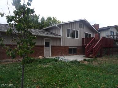 Main picture of 1000 Timber Ln
