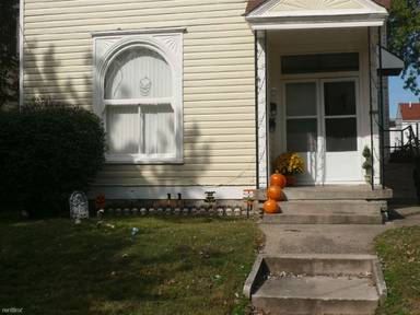 Main picture of 1325 Morton Ave