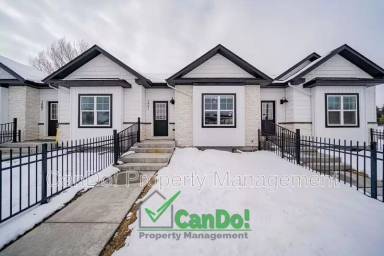 Main picture of 1491 Fremont Ave
