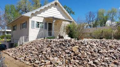 Main picture of 1502 Locust St