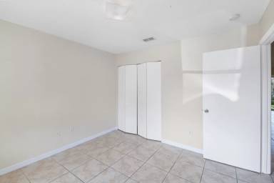 Main picture of 2995 W Main St