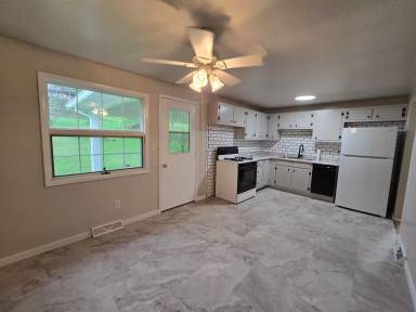 Main picture of 741 Pine Valley Dr