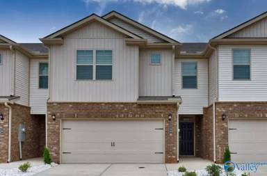 Main picture of 217 Bay Pine Dr