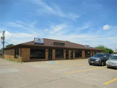 Main picture of 1600 Plaza Pl