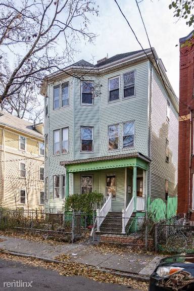 Main picture of 86 Brook St