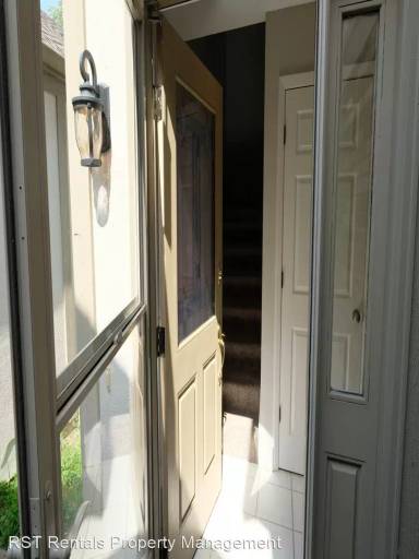 Main picture of 1307 Kingsridge Ct