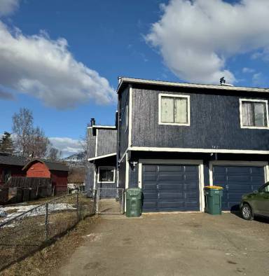 Main picture of 3421 Pussywillow St