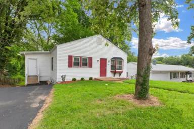 Main picture of 5978 Laurette Ave