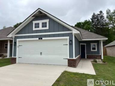 Main picture of 150 Blue Bird Ln