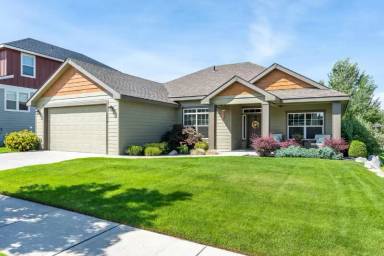 Main picture of 6002 W Melrose Ln