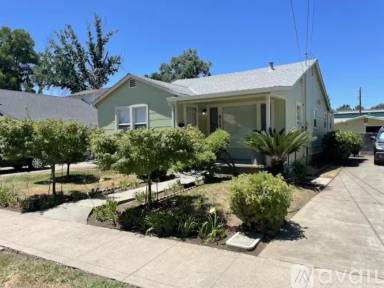 Main picture of 814 Orange St