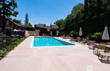 Main picture of 1501 W Lambert Rd