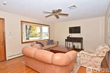 Main picture of 154 Old Croton Rd