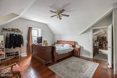 Main picture of 2301 Park Ave
