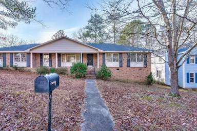 Main picture of 318 Netherland Dr