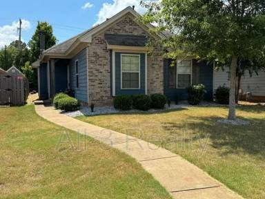Main picture of 43 Laurel Pl