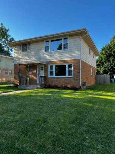 Main picture of 9613 W Oklahoma Ave
