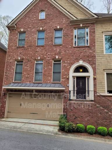Main picture of 1005 Manorwood Ct