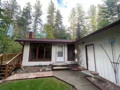 Main picture of 608 S Penny Ln