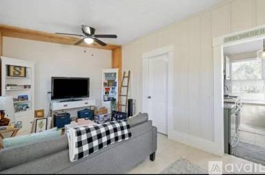 Main picture of 359 Greenbriar Dr