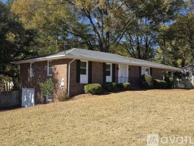 Main picture of 1301 Fowler Dr