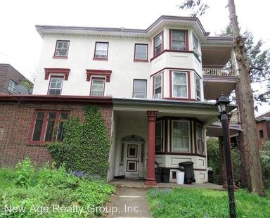 Main picture of 502 S 41st St
