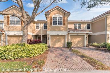 Main picture of 6819 Sperone St