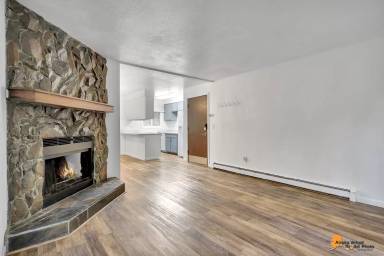 Main picture of 1102 Broaddus St