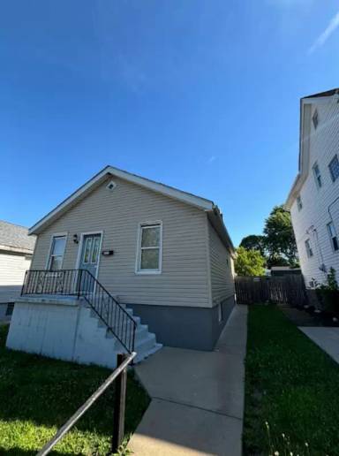 Main picture of 4351 Bingham Ave