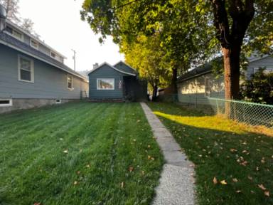 Main picture of 316 S Maple St