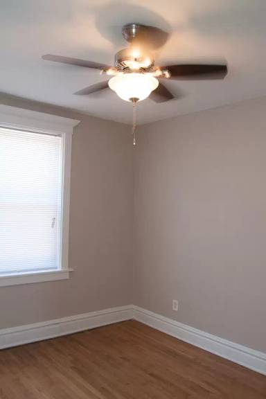 Main picture of 3821 Hereford St