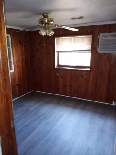 Main picture of 295 Lingerfelt Road Northeast