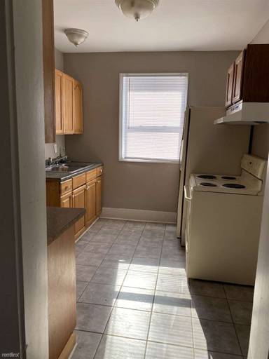 Main picture of 92 Mark Ave