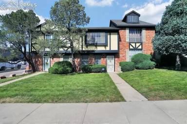 Main picture of Sherwood Condos