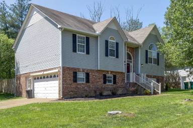 Main picture of 1805 Devon Dr